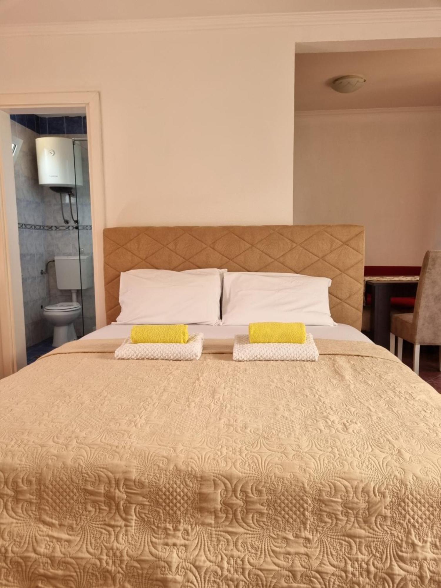 Apartmani Mihailovic Budva Exterior foto