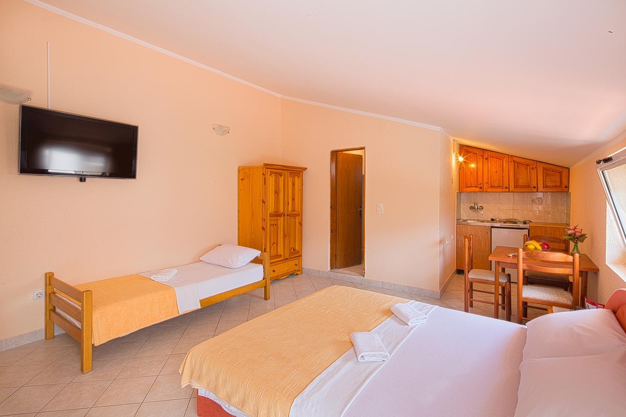 Apartmani Mihailovic Budva Exterior foto