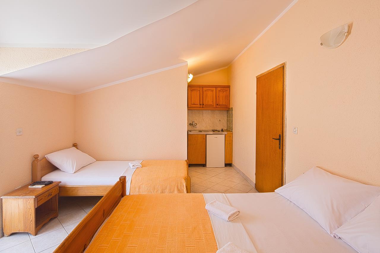 Apartmani Mihailovic Budva Exterior foto